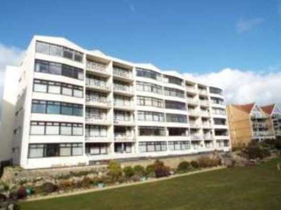 2 Bedroom Flat