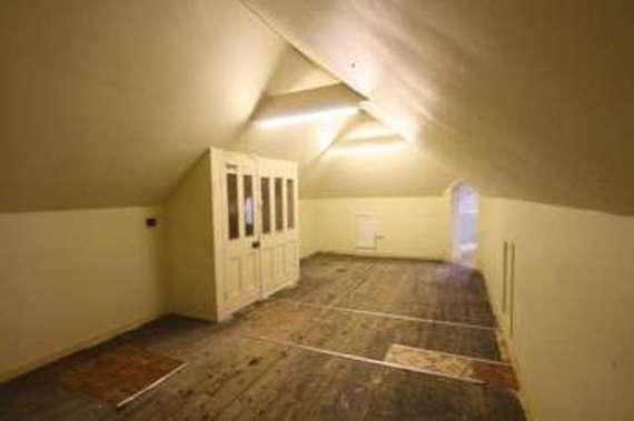 4 Bedroom Terraced