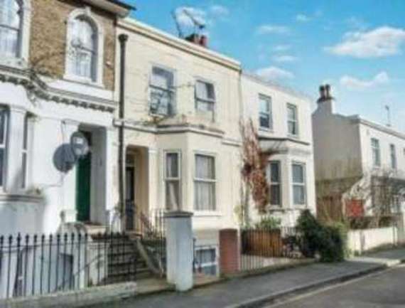 1 Bedroom Flat