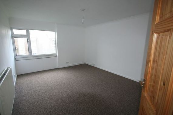 2 Bedroom Flat