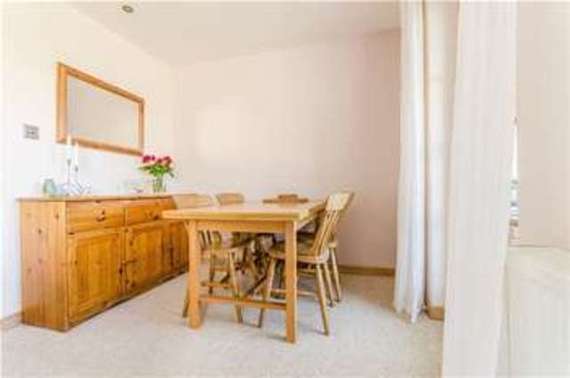 3&nbsp;Bedroom&nbsp;Terraced