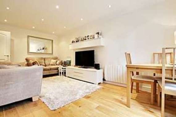 2 Bedroom Flat