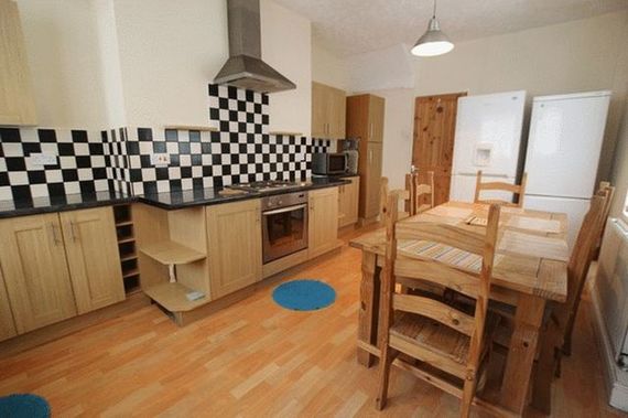 5 Bedroom Terraced