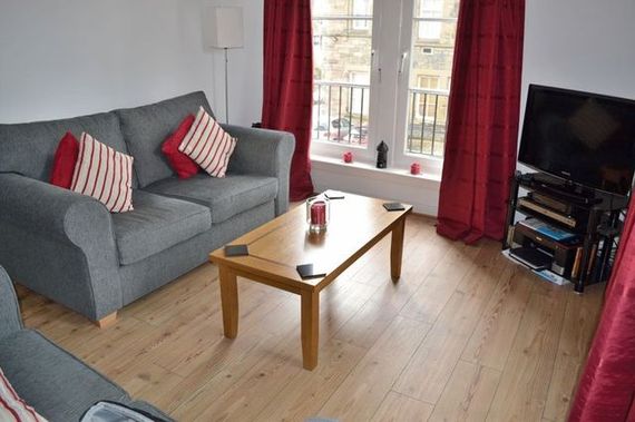 2 Bedroom Flat