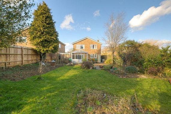 4 Bedroom Property