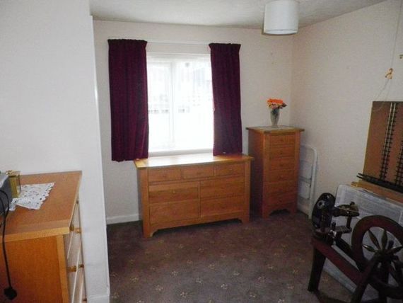 1 Bedroom Flat