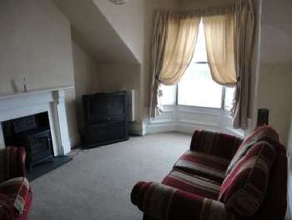 2 Bedroom Flat
