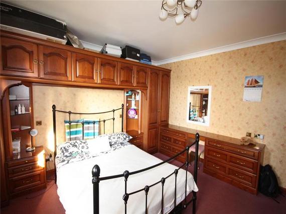 2 Bedroom Flat