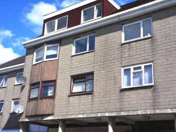 2 Bedroom Flat