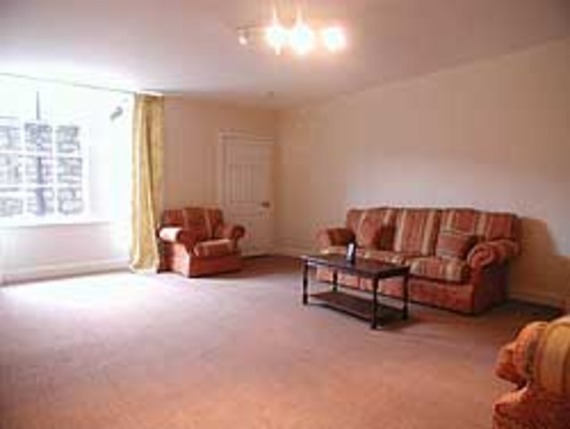 3&nbsp;Bedroom&nbsp;Flat