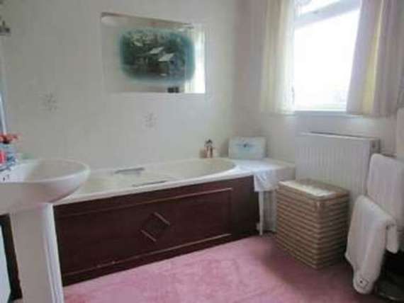 3 Bedroom Detached