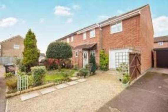 3 Bedroom End of Ter...