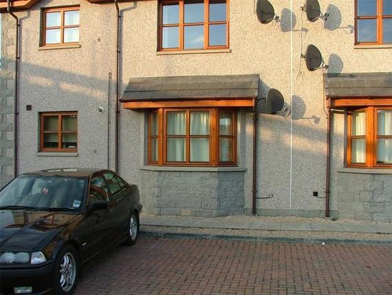 2 Bedroom Flat