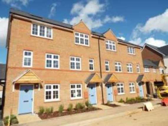 3&nbsp;Bedroom&nbsp;End of Ter...