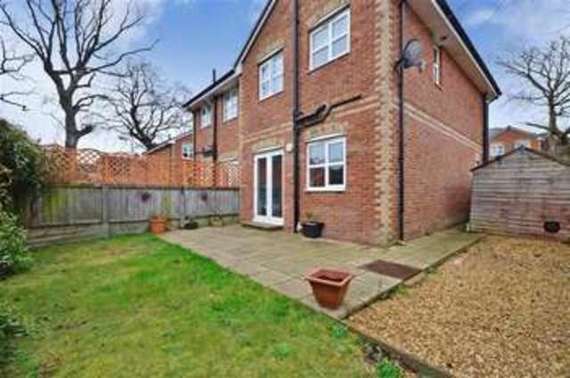 3&nbsp;Bedroom&nbsp;Semi-Detac...