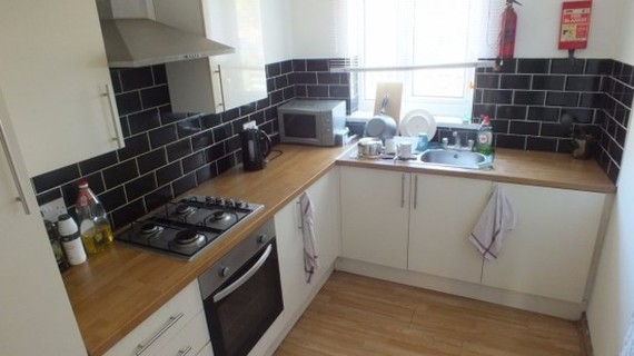 3 Bedroom Semi-Detac...