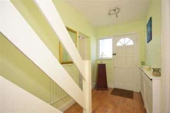 3 Bedroom Semi-Detac...
