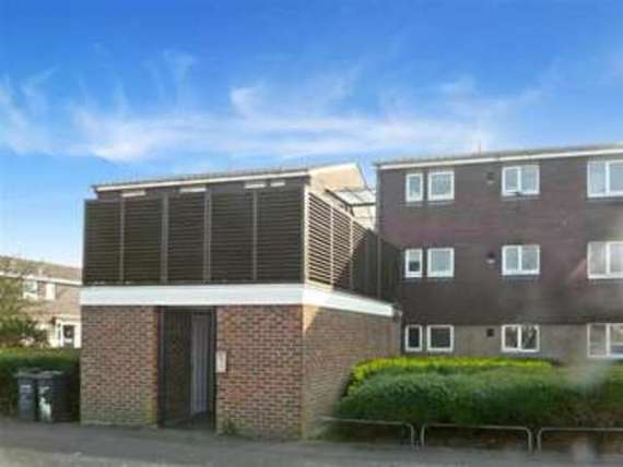 2 Bedroom Flat