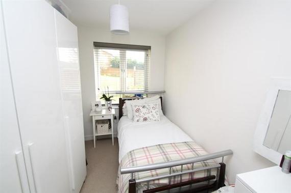 2 Bedroom Property