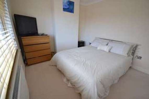 3&nbsp;Bedroom&nbsp;Semi-Detac...