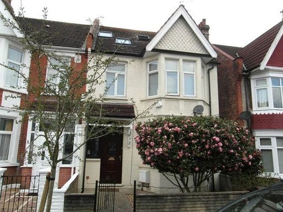 5 Bedroom Semi-Detac...