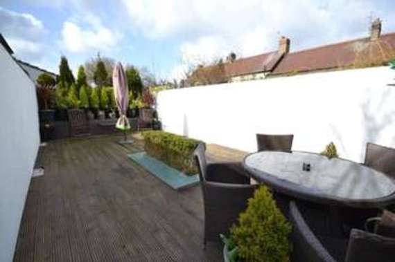 2 Bedroom Town House