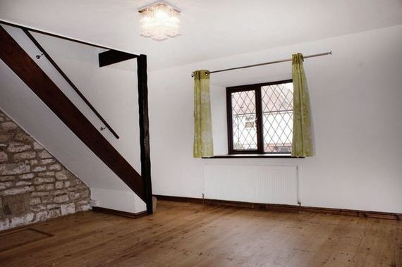 3 Bedroom Semi-Detac...