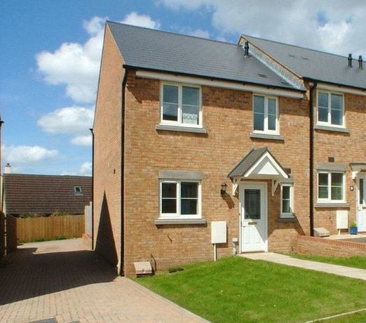 3 Bedroom Terraced