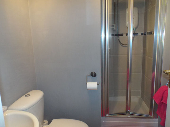 2 Bedroom Flat