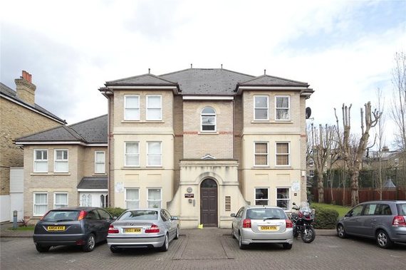 2 Bedroom Flat