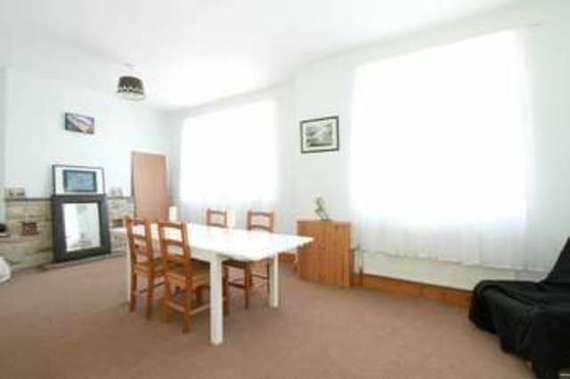 4 Bedroom Semi-Detac...