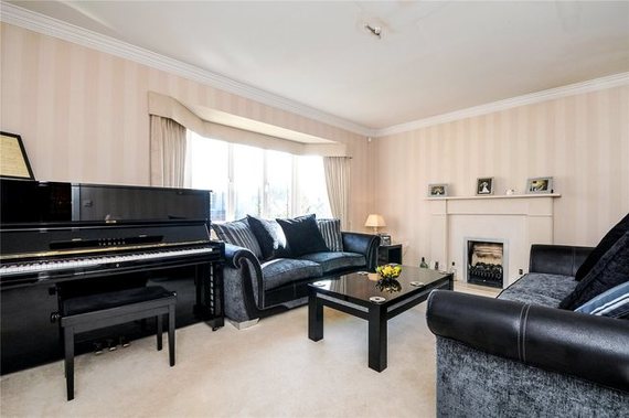 5 Bedroom Detached
