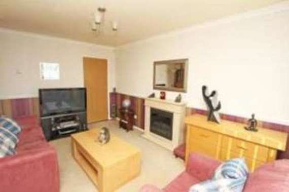 2 Bedroom Town House