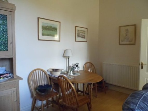 1 Bedroom Apartment