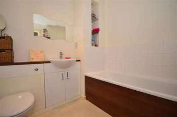 2 Bedroom Flat