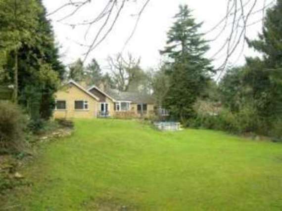 5 Bedroom Bungalow