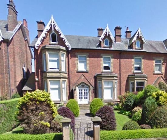 4 Bedroom Flat
