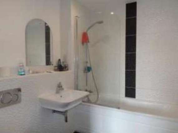 1 Bedroom Flat