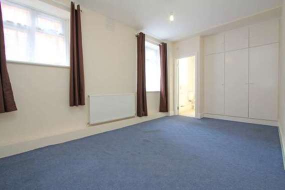 3&nbsp;Bedroom&nbsp;Flat