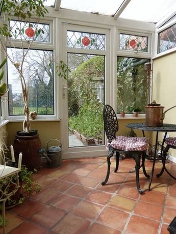 2 Bedroom Terraced