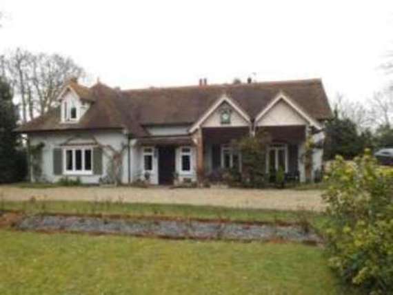 5 Bedroom Detached