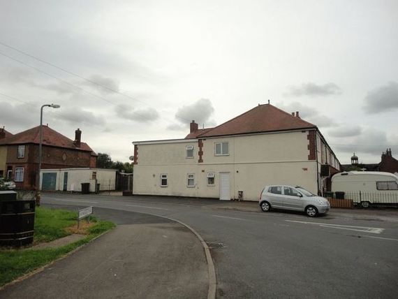 3 Bedroom Semi-Detac...