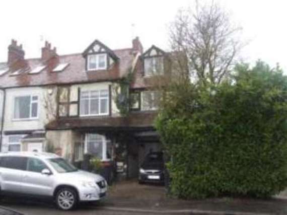 6 Bedroom End of Ter...
