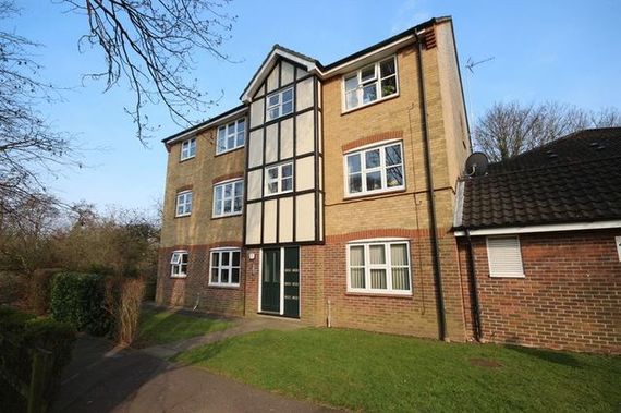 2 Bedroom Flat