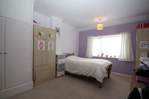 3 Bedroom Semi-Detac...
