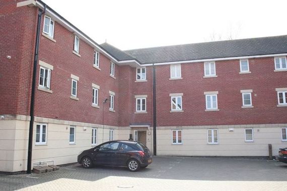 2 Bedroom Flat