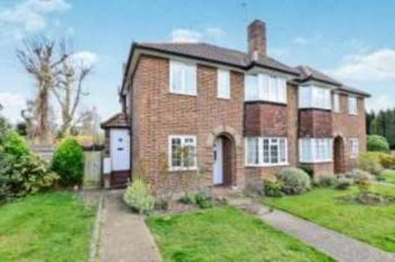 2 Bedroom Maisonette