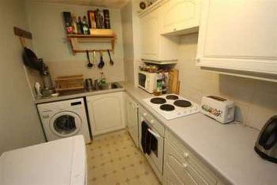 2 Bedroom Flat