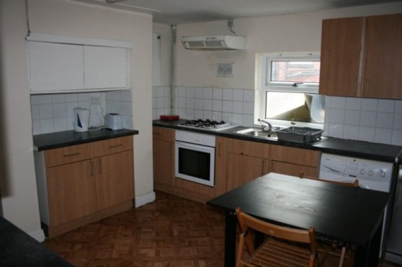 5 Bedroom Terraced