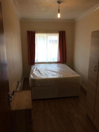 1 Bedroom Flat